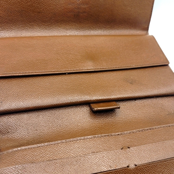 LOUIS VUITTON Monogram Portefeuille International Long Wallet - Picture 4 of 6